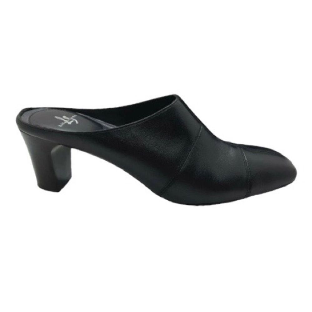 Naturalized Black Leather Wedge  Size 10M​